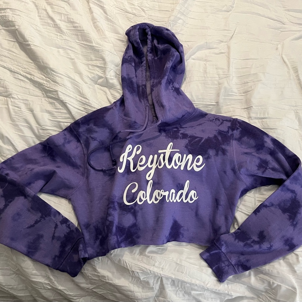 NWOT Tie Dye Cropped Hoodie Sweatshirt - Purple - Women’s Small
